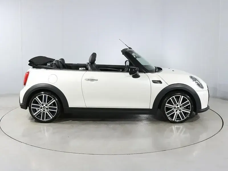 Usado Mini Cooper Cabriolet Exclusive 2023 Branco Cabrios