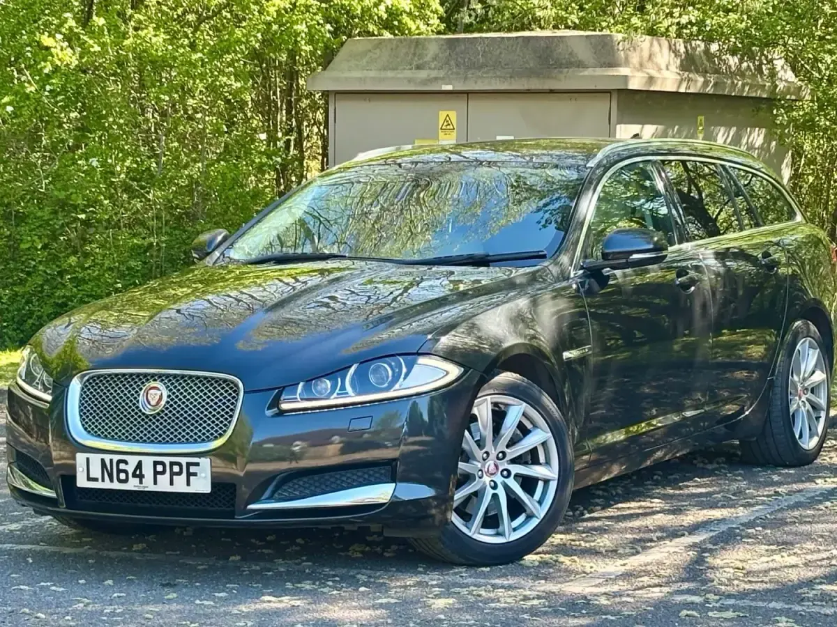 Second-hand Jaguar XF Premium Luxury 2014 Gri Break