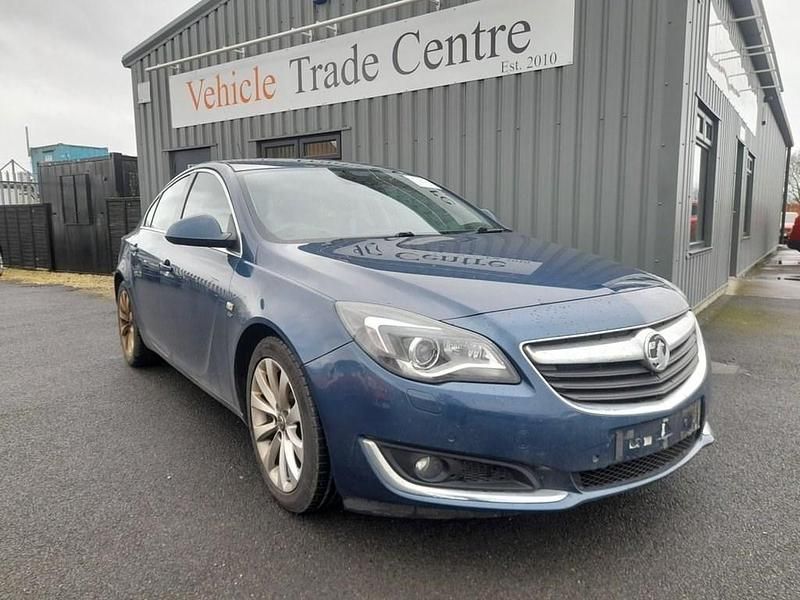 Used Vauxhall Insignia Elite 136 HP (100 kW) 2016 Blue Hatchback