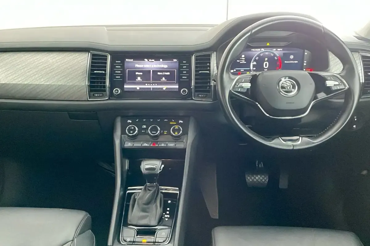 Used Skoda Kodiaq SE L Executive 150 HP (110 kW) 2023 Grey SUV