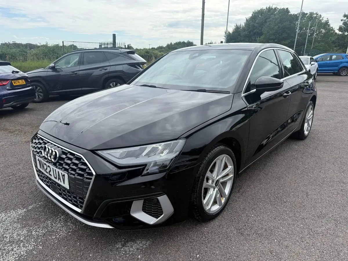Used Audi A3 Sportback Sport 110 HP (80 kW) 2022 Black Hatchback