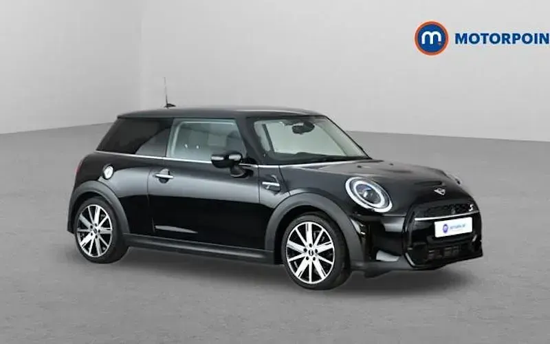 Used Mini Cooper S Classic 178 HP (130 kW) 2021 Hatchback