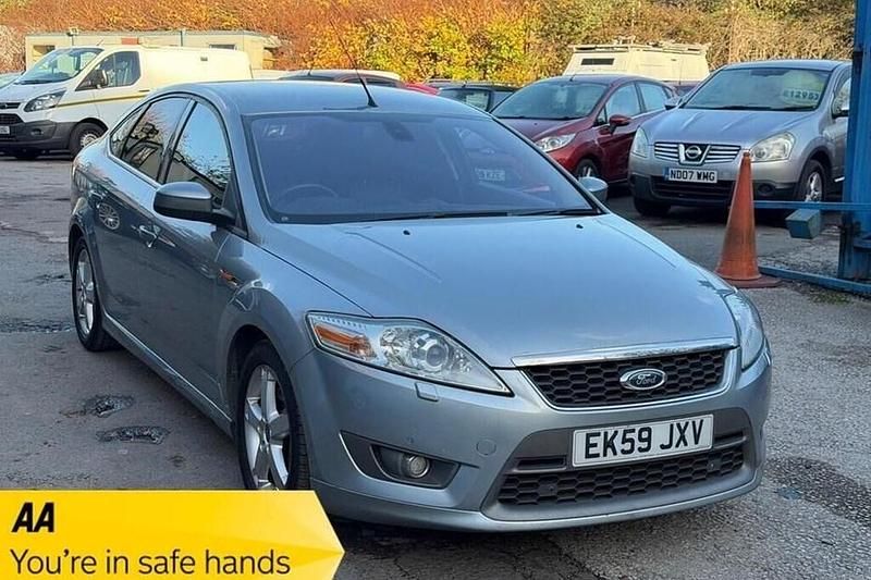 Used Ford Mondeo Titanium X 140 HP (102 kW) 2009 Silver Hatchback
