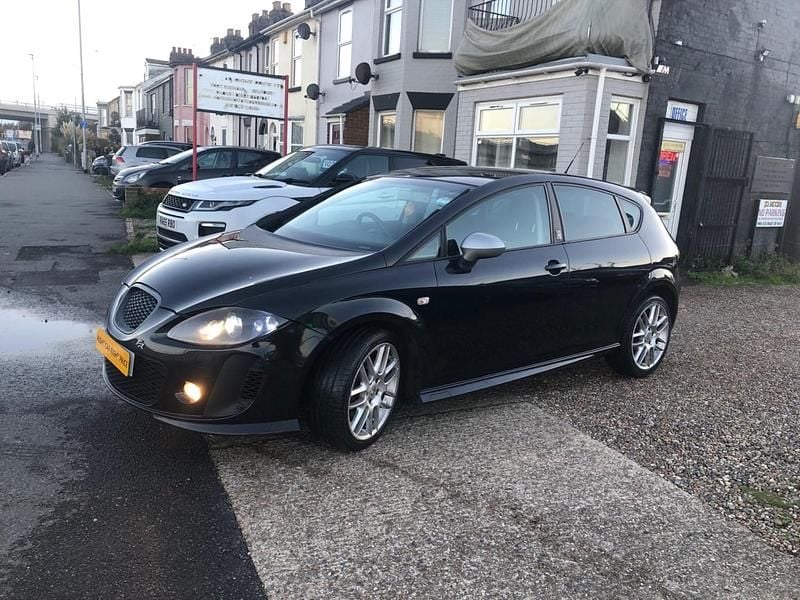 Used Seat Leon FR 170 HP (125 kW) 2012 Black Hatchback