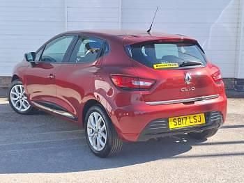 Usado Renault Clio IV Dynamique 75 HP (55 kW) 2017 Vermelho Citadino