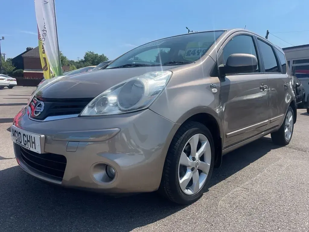 Used Nissan Note N-TEC 110 HP (80 kW) 2010 Beige Hatchback
