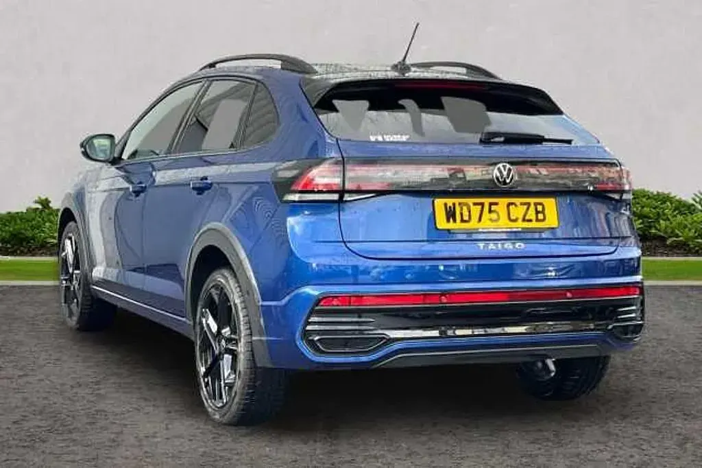 Używany VW Taigo Black Edition 150 KM (110 kW) 2025 Niebieski SUV