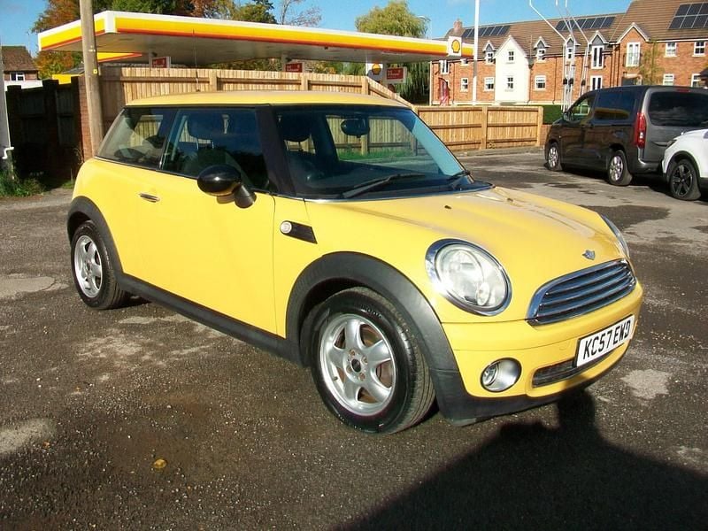 Yellow Used 2007 Mini ONE Hatch Hatchback | £1,799 (Good price) - Image 1/4