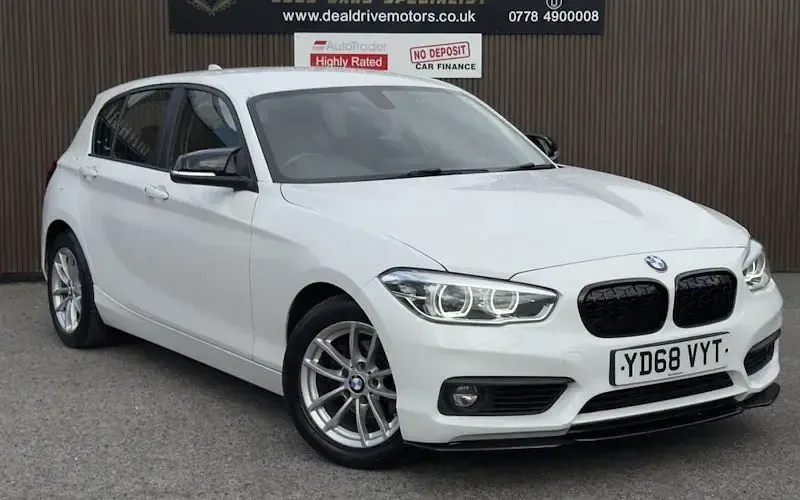 Usado BMW 118 136 HP (100 kW) 2019 Citadino