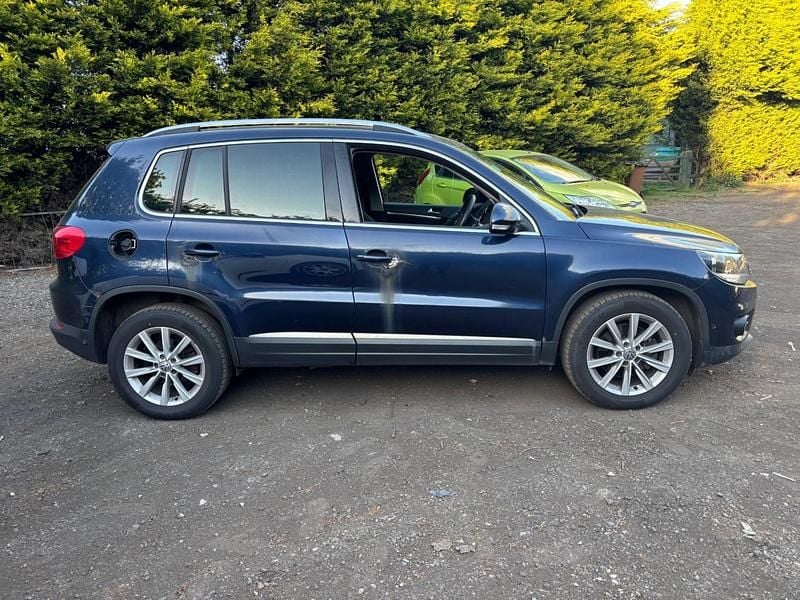 Used VW Tiguan SE 140 HP (102 kW) 2012 Blue SUV