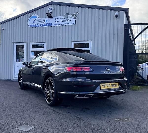 Usado VW Arteon R-line 150 HP (110 kW) 2022 Cinzento Citadino