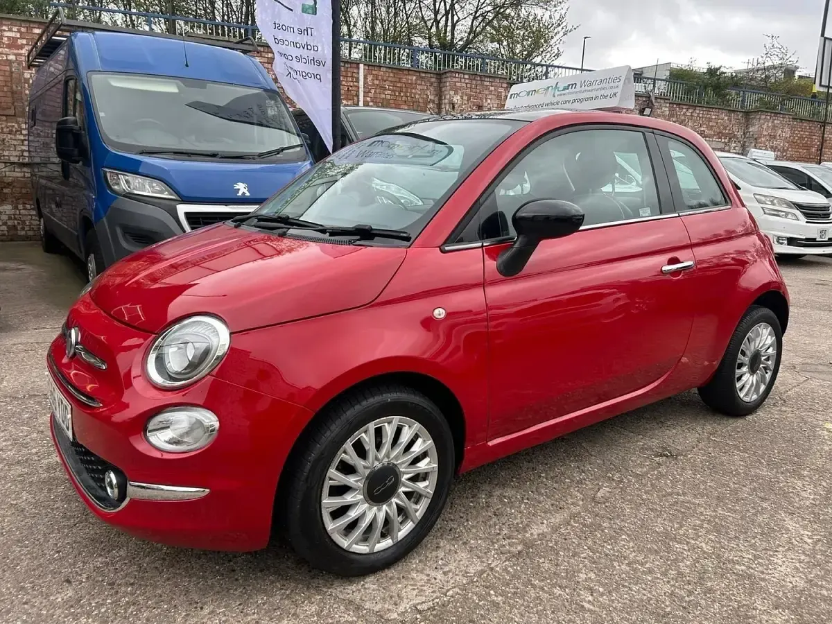 Used Fiat 500 Lounge 69 HP (50 kW) 2017 Red Hatchback
