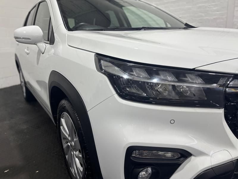 Used Suzuki SX4 129 HP (94 kW) 2024 White Hatchback