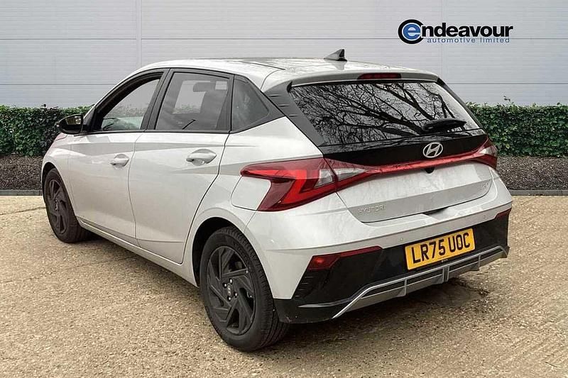 Used Hyundai i20 Blackline 90 HP (66 kW) 2025 Hatchback