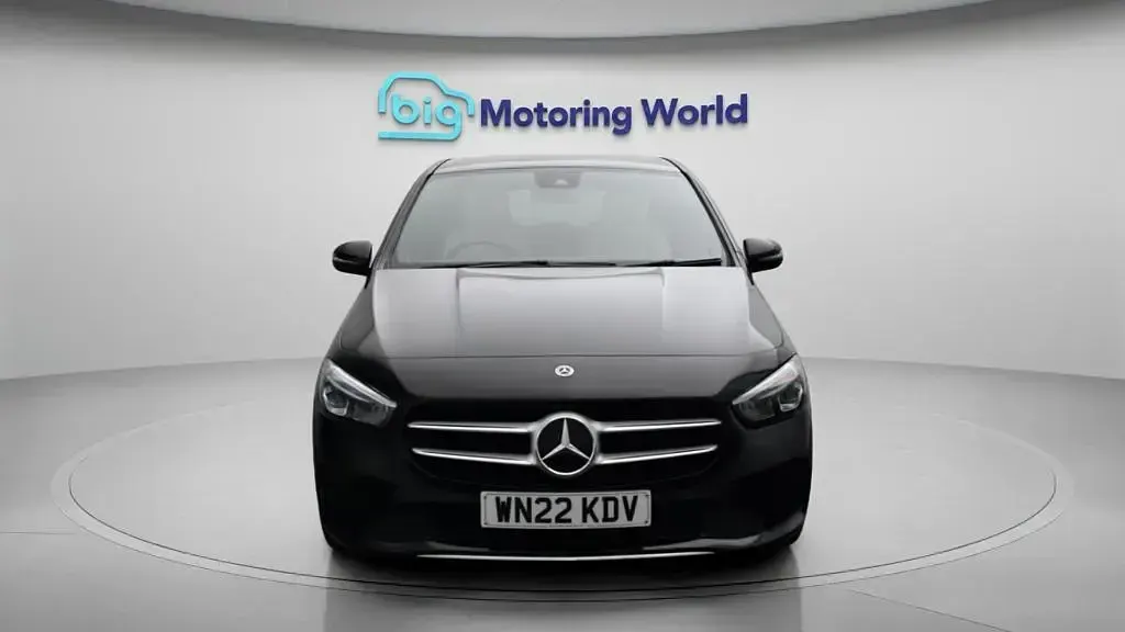 Used Mercedes B200 Executive 150 HP (110 kW) 2022 Black Hatchback
