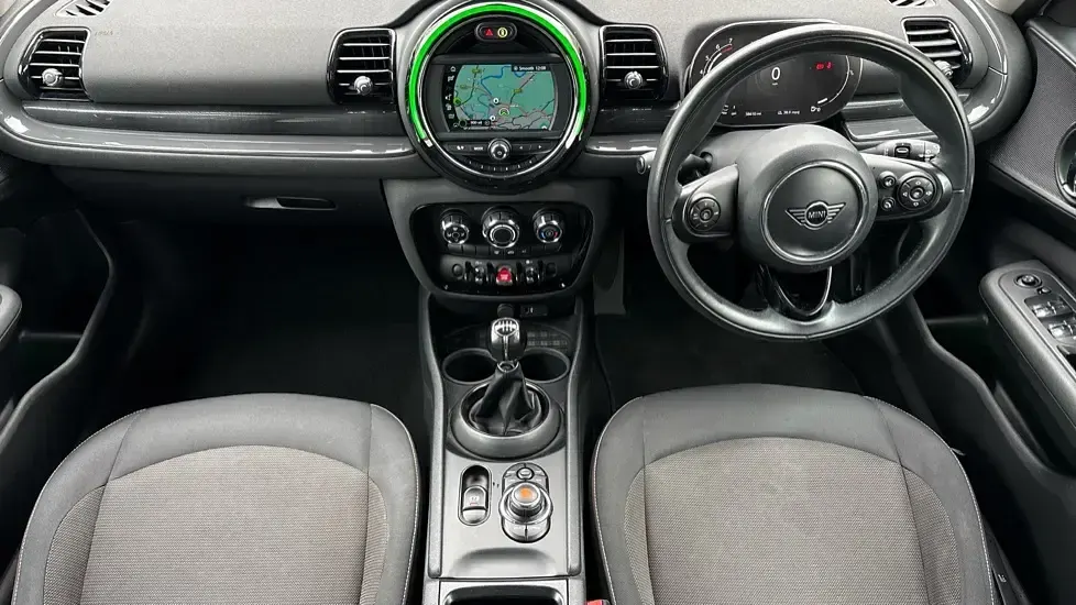 Used Mini Cooper Clubman Classic 134 HP (98 kW) 2020 White Estate