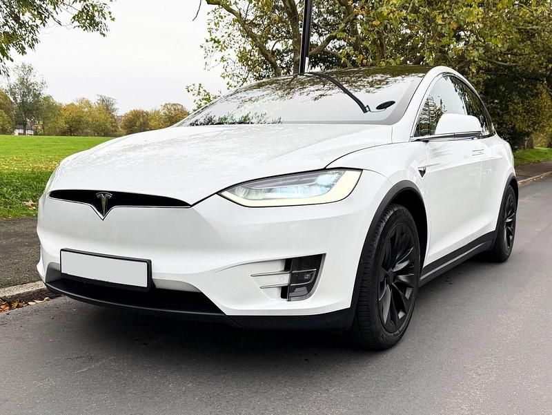 Used Tesla Model X Long Range AWD 306 kW (417 HP) 2020 White SUV