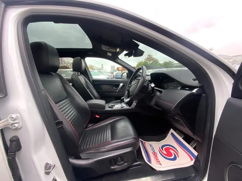 Used Land Rover Discovery Sport SE Dynamic 180 HP (132 kW) 2020 White SUV
