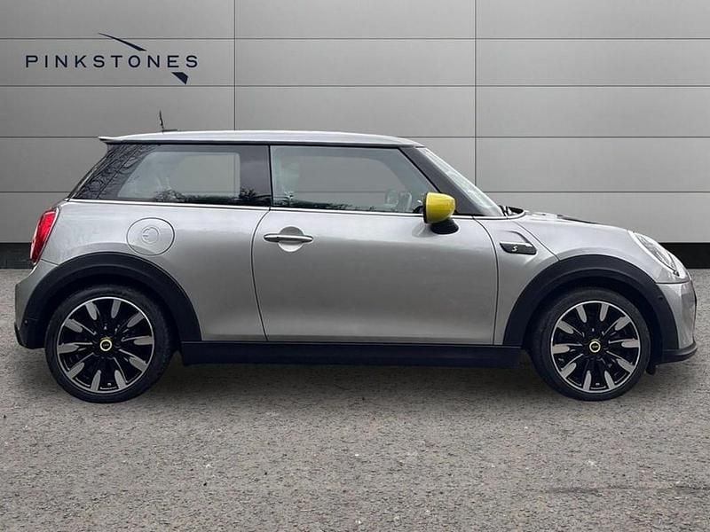 Used Mini Cooper SE Hatch 33 kW (45 HP) 2023 Hatchback