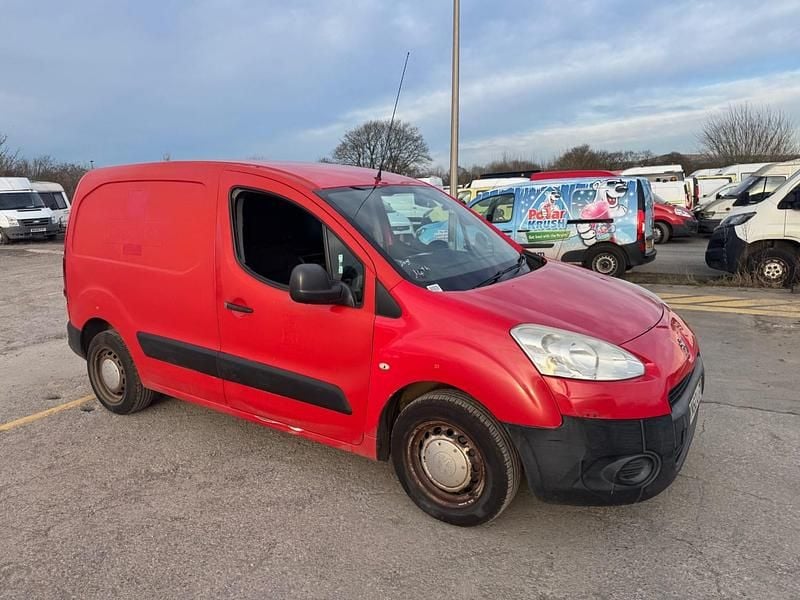 Red Used 2012 Peugeot Partner S MPV | £1,599 (Good price) - Image 1/4