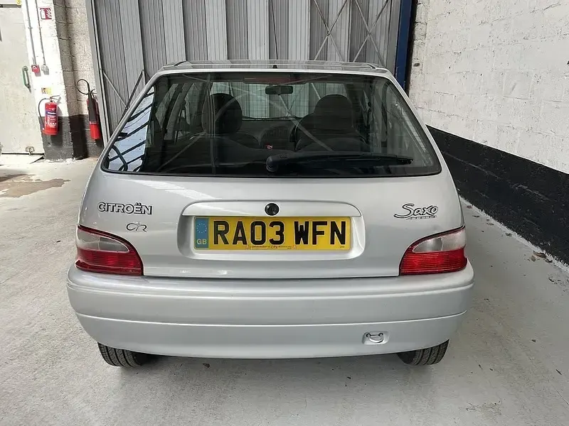 Used Citroën Saxo 60 HP (44 kW) 2003 Silver Hatchback