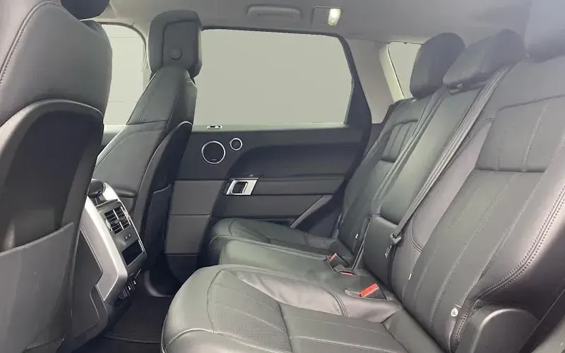 Second-hand Land Rover Range Rover Sport HSE Dynamic 404 CP (297 kW) 2021 Roșu SUV