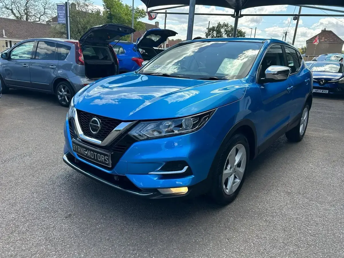 Used Nissan Qashqai Acenta Premium 2020 Blue SUV