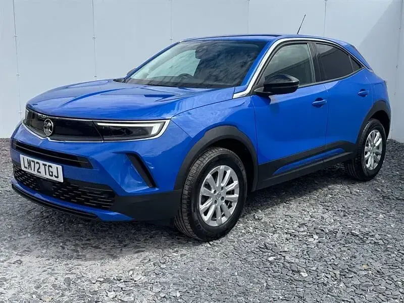 Used Vauxhall Mokka Design Edition 100 HP (73 kW) 2022 Blue SUV