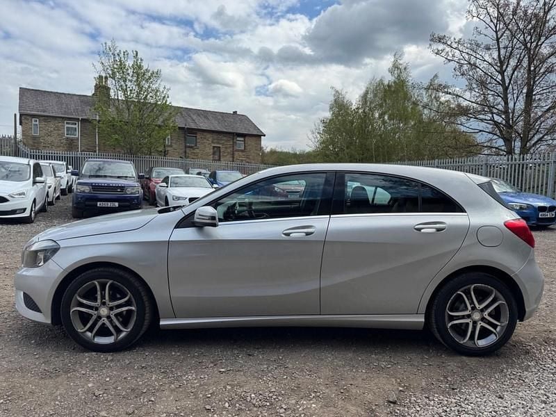 Used Mercedes A180 2012 Silver Hatchback