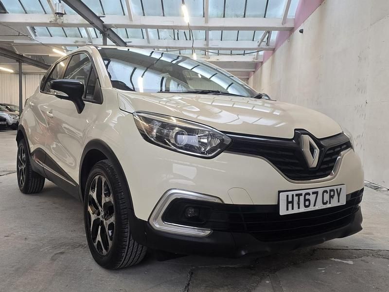 Second-hand Renault Captur Dynamique 90 CP (66 kW) 2018 Alb SUV