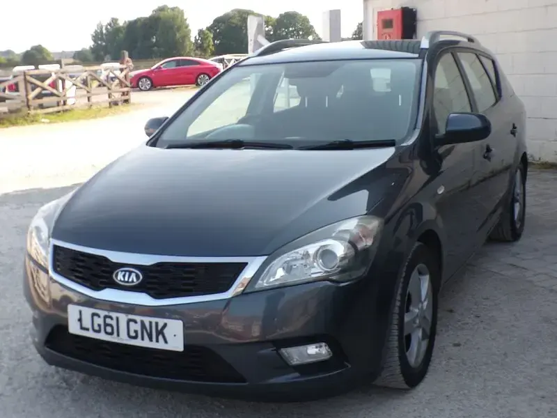 Used Kia Ceed 2011 Grey Hatchback