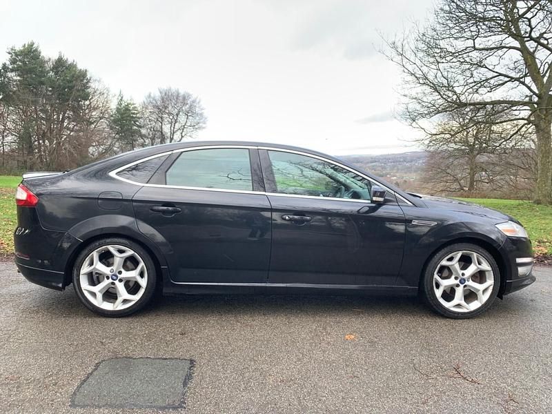 Used Ford Mondeo Titanium X 2011 Black Hatchback