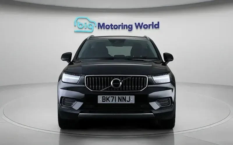 Used Volvo XC40 Core 211 HP (155 kW) 2021 Black SUV