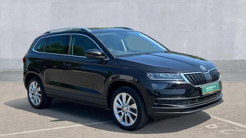 Magic black Used 2021 Skoda Karoq SE L SUV | £19,990 (A bit pricey) - Image 1/4