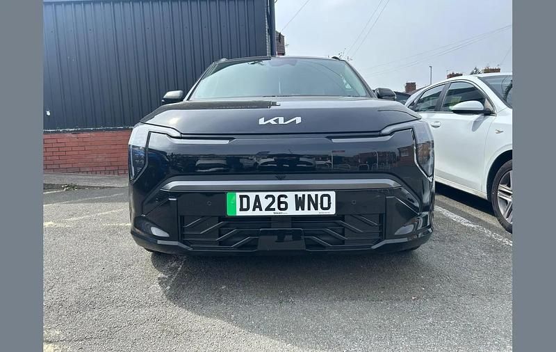 New Kia EV3 GT-Line S 147 kW (201 HP) 2026 Black SUV