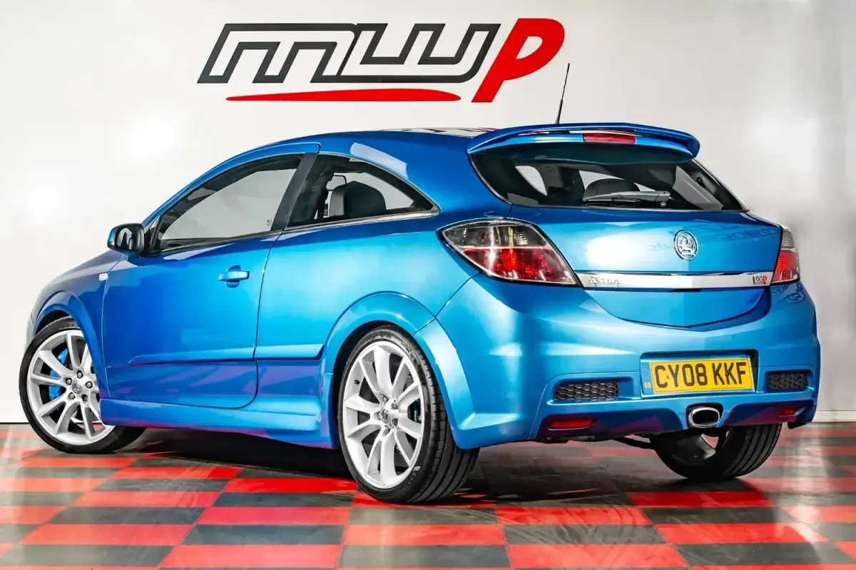 Usado Vauxhall Astra 310 CV (228 kW) 2008 Azul Utilitario