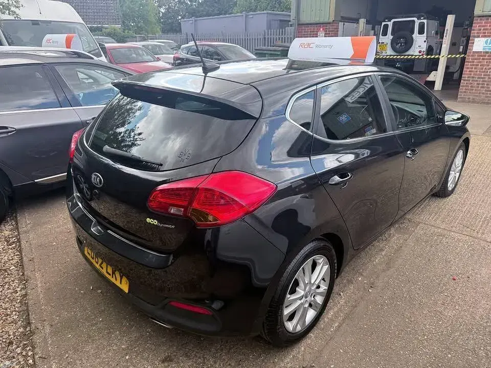 Used Kia Ceed 2012 Black Hatchback