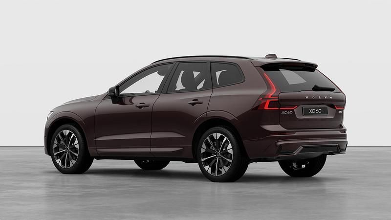 New Volvo XC60 Plus 250 HP (183 kW) 2026 Mulberry red SUV