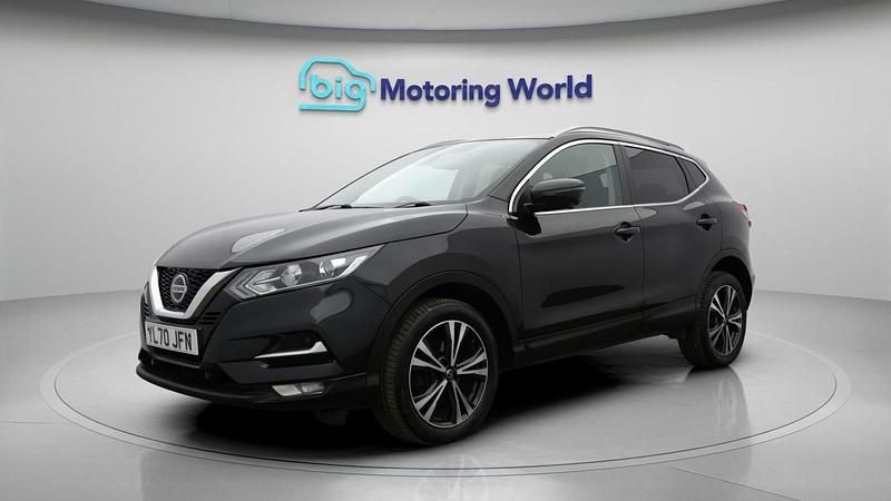 Used Nissan Qashqai N-Connecta 2021 Black SUV