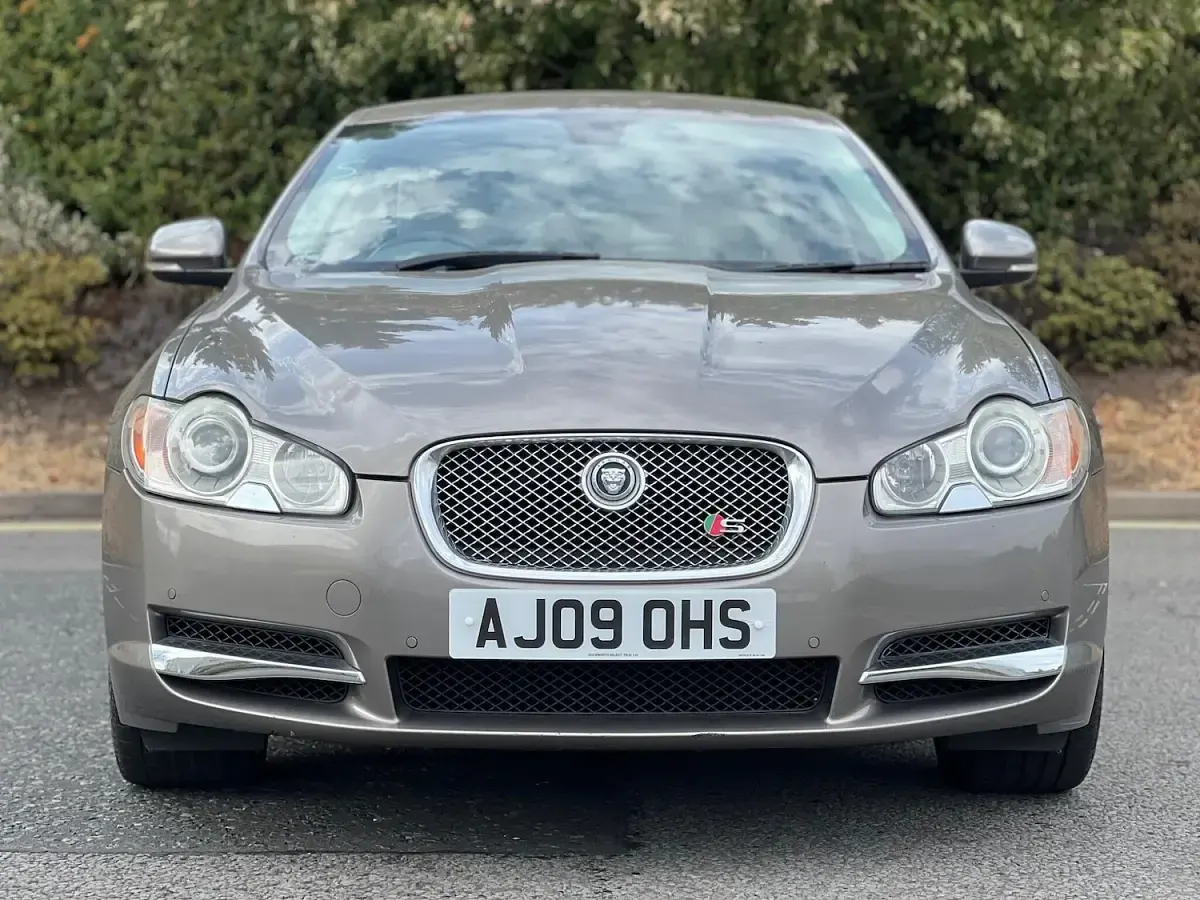 Used Jaguar XF Premium Luxury 271 HP (199 kW) 2009 Grey Sedan