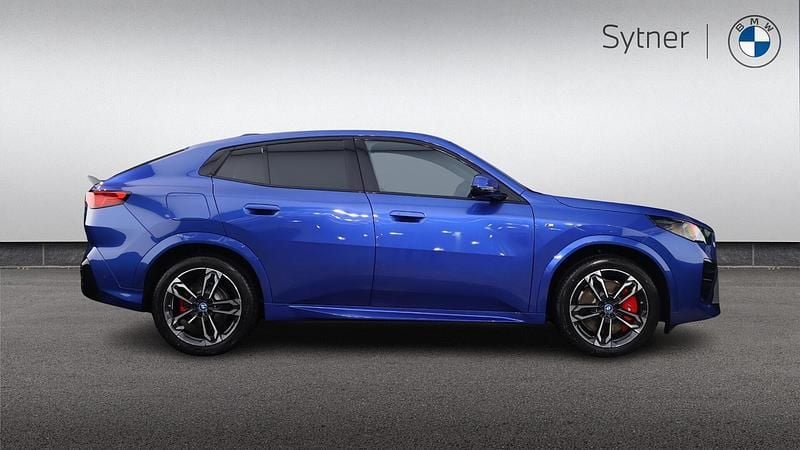 Used BMW iX2 Comfort Edition 147 kW (201 HP) 2025 Blue SUV