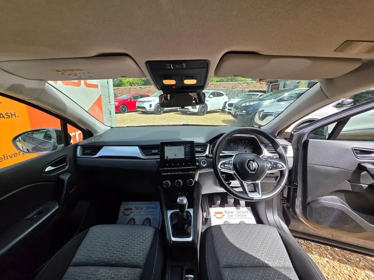 Used Renault Captur LIMITED 2022 Grey/black SUV