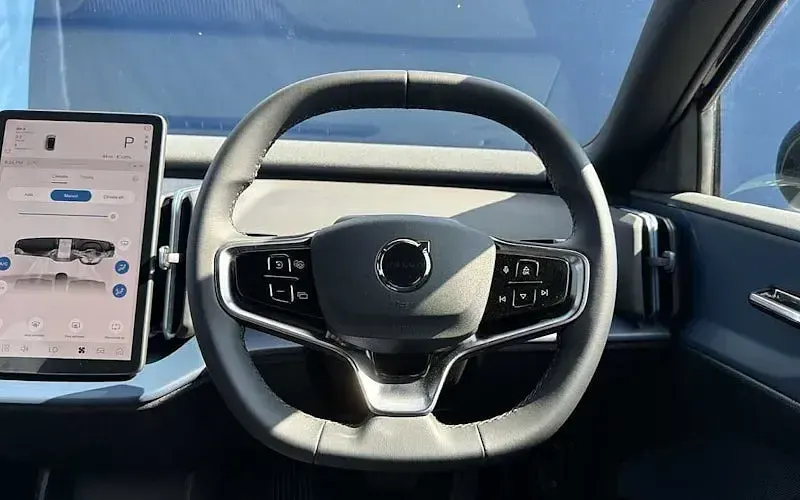 New Volvo EX30 Core 200 kW (272 HP) 2026 Black SUV