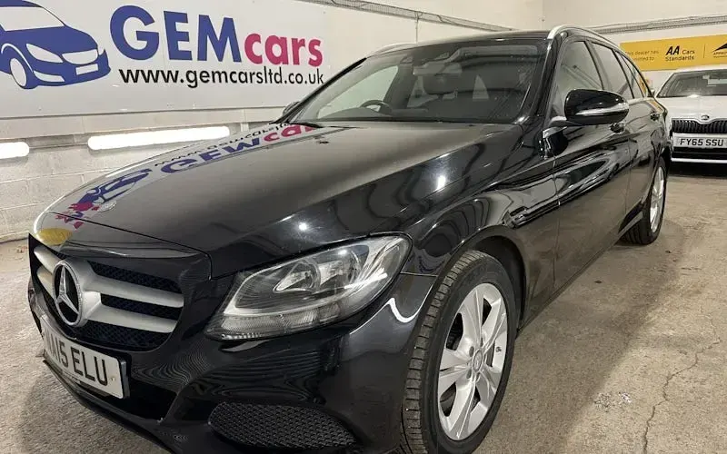 Usado Mercedes C220 Executive 170 CV (125 kW) 2015 Familiar