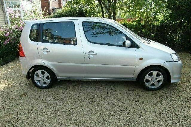 Used Daihatsu YRV 2004 MPV