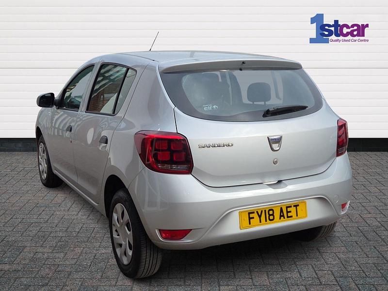 Used Dacia Sandero Ambiance 2018 Silver Hatchback