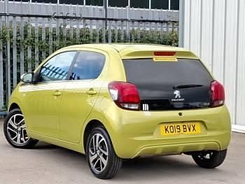 Used Peugeot 108 Collection 72 HP (52 kW) 2019 Green Hatchback