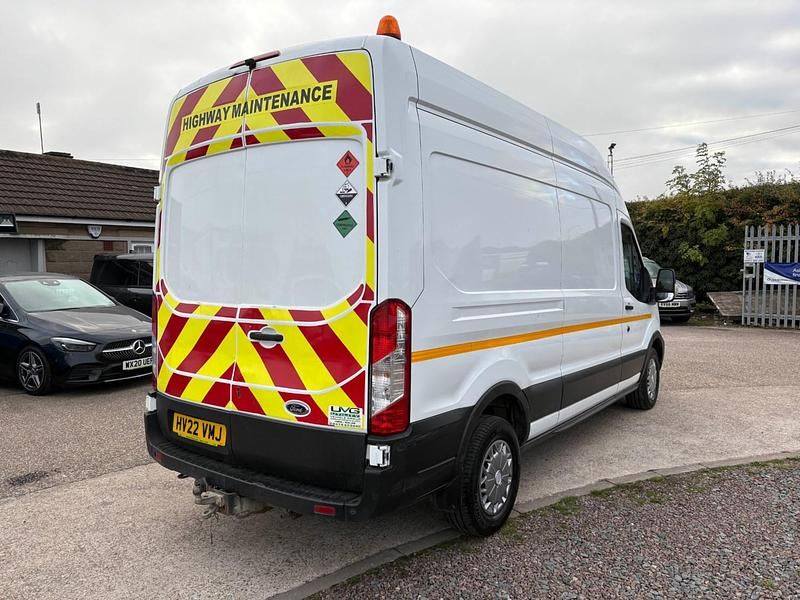 Used Ford Transit Trend 130 HP (95 kW) 2022 White Van