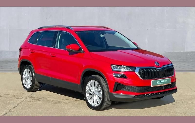 Velvet red metallic New 2025 Skoda Karoq SE L SUV | £29,890 (Good price) - Image 1/4
