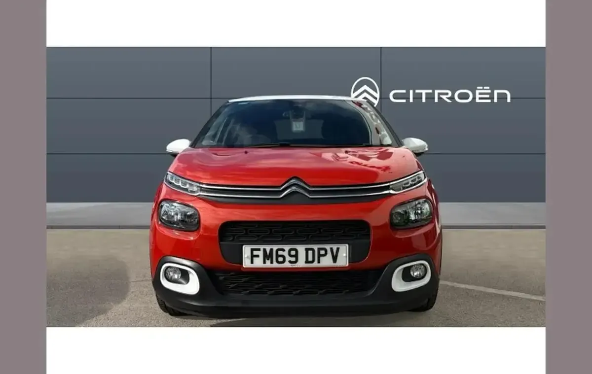 Used Citroën C3 Flair 80 HP (58 kW) 2020 Orange Hatchback